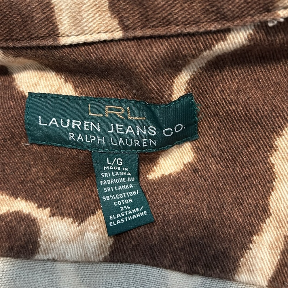 Lauren Jeans Co Women’s Animal Print Cotton Denim Jacket size large like new. - Picture 5 of 6